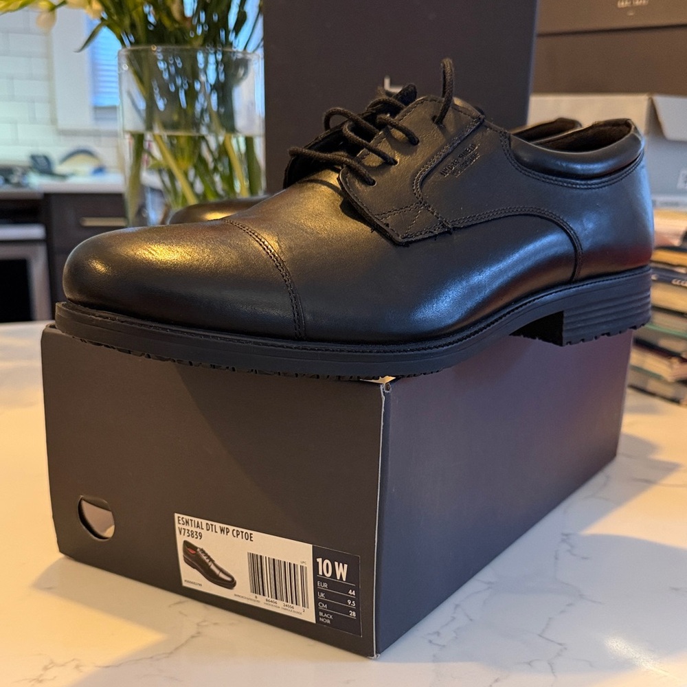 Rockport Black Leather Oxfords